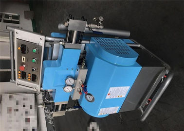 Cina Mudah Dioperasikan Polyurea Semprot Mesin 380V 50HZ / 60HZ 3 Fase Untuk Industri Kimia pemasok